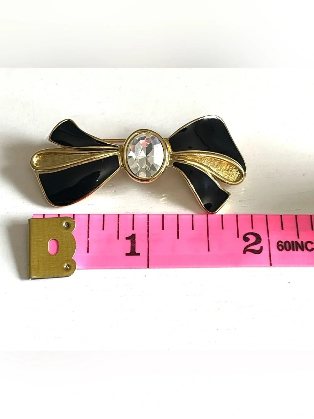 Trifari Vintage Black Enamel Bow Brooch Pin Sparkling Rhinestone Gold Tone Chic